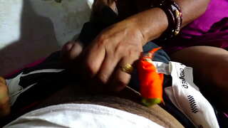 ���ाऊ हस्तमैथुन