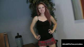 Улаан Толгой Винни Sofie Картер дуртай нь маш их цаг хугацаа түүний жижигхэн butthole нь овоо жолооч, doggy style, gaping, rimming ба түүнээс дээш! Бүтэн Video &amp;amp; More at AllAnalAllTheTime.com!