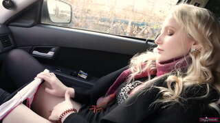 ���િદ્યાર્થી છોકરી સામે બુમ પાડીને પાડીને મોટેથી તરીકે તેમણે cums પછી તેના pussy હસ્તમૈથુનનો. ���િદ્યાર્થી છોકરી સામે બુમ પાડીને પાડીને મોટેથી તરીકે તેમણે cums પછી તેના pussy હસ્તમૈથુનનો.