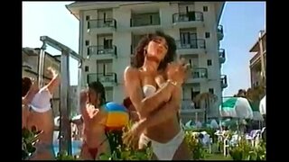 Sabrina Salerno - मुले मुले मुले (Uncensored)