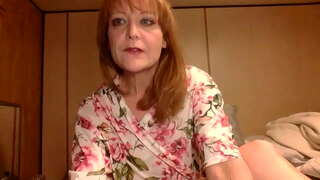 Milf Davey Grå pumpar och hennes fästman Ray Grå slickar